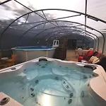 Countryside Gite, Couples Exclusive Price Ferienhaus *