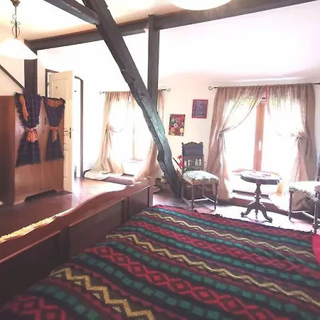 Fernfields Rural Gite, Couples Price