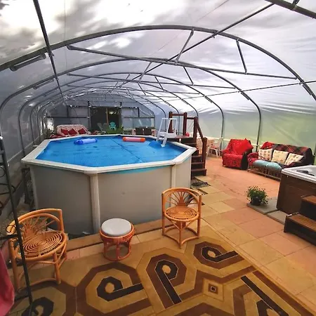 Holiday home Country Side Haven Two Double Ensuite Bedrooms Couples Exclusive Rate Offered *