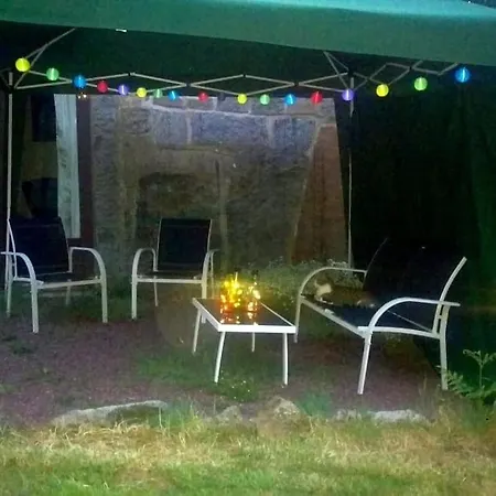 Fernfields Rural Gite, Couples Price *